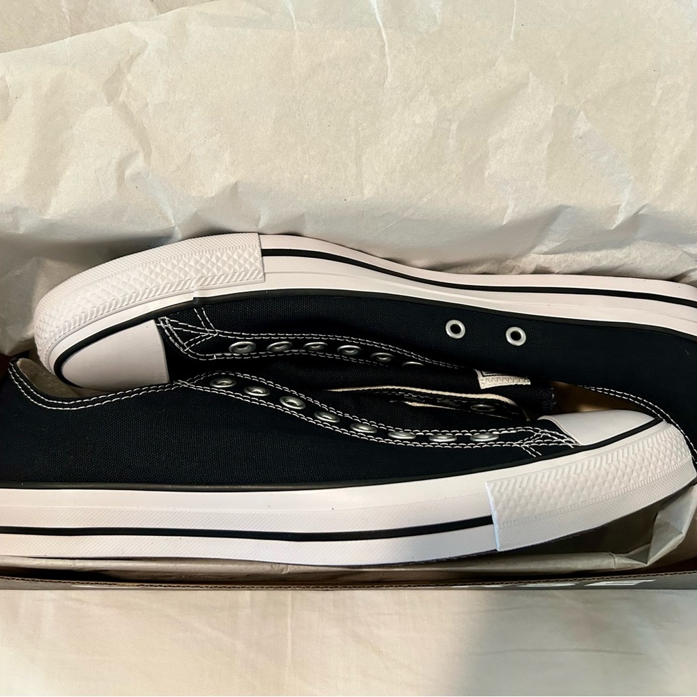 New Converse CTAS Black and White Low Tops